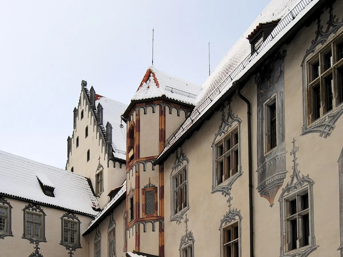 Hohes Schloss Füssen mit Illusionsmalerei